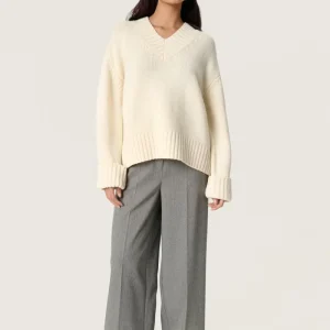 Moline V-Neck Pullover, whisper white